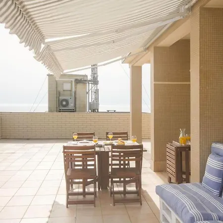 Sea View - Charming Apartamento